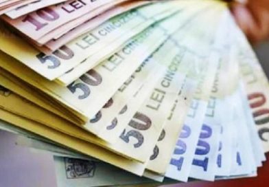 Premii de pentru media 10: 2.000 de lei pentru Evaluarea Națională, 5.000 – pentru Bacalaureat