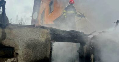 Încă o tragedie în județ: un bătrân de 80 de ani a murit din cauza incendiului ce i-a cuprins casa