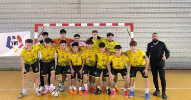 Echipa Colegiului Maiorescu – câștigătoarea Ligii Liceelor Playerfy