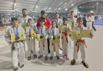Nouă sportivi au adus alte 16 medalii în palmaresul clubului Aquila