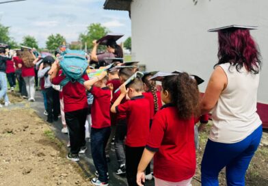 ISU continuă exercițiile de evacuare în școlile din județ