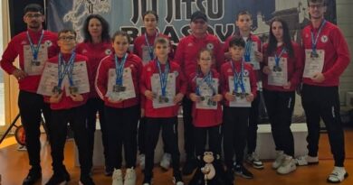 AQUILA Giurgiu: 10 sportivi, 16 medalii la cel mai recent concurs național