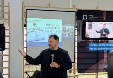Președintele CJ, Toma Petcu, în mijlocul sătenilor din Vărăști. Care a fost motivul vizitei?