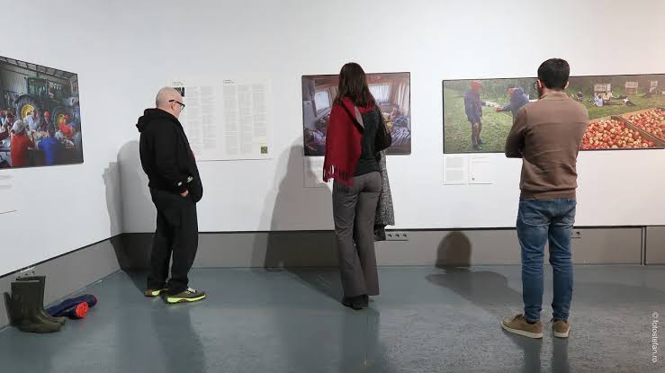 Expoziția de fotografie ”Superangular” ajunge și la Ruse