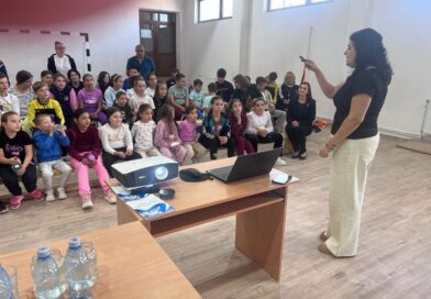 APA SERVICE: Programul ”Apa în școli” a ajuns și la Malu